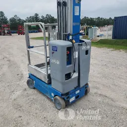 2017 Genie GR-20 Self-Propelled One-Person Lift