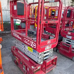 2017 MEC 1330SE Scissor Lift