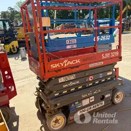 2016 Skyjack SJIII3219 Scissor Lift