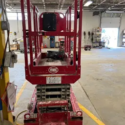 2017 MEC MICRO 19 Scissor Lift