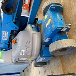 2013 Genie Z-40/23N RJ Articulating Boom Lift