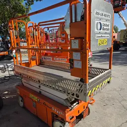 2021 Snorkel S3215L Scissor Lift