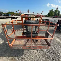 2016 JLG 450AJ Articulating Boom Lift