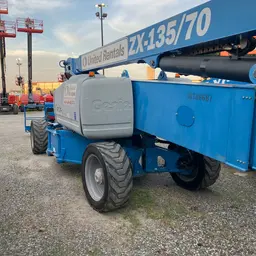 2015 Genie ZX-135 Articulating Boom Lift