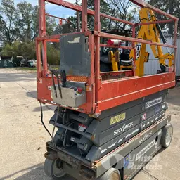 2017 Skyjack SJIII3226 Scissor Lift