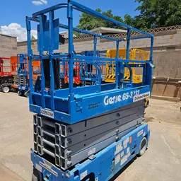 2018 Genie GS-3232 Scissor Lift