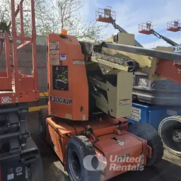 2018 JLG E300AJP Articulating Boom Lift