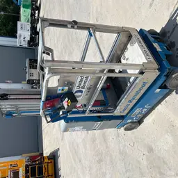 2016 Genie GR-20 Self-Propelled One-Person Lift