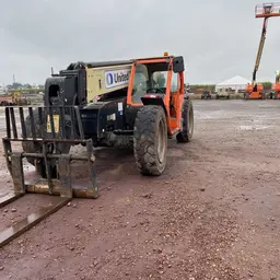 2016 JLG 642 Forklift