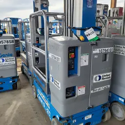 2018 Genie GR-20 Self-Propelled One-Person Lift