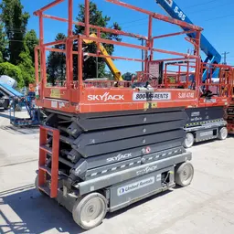 2018 Skyjack SJIII4740 Scissor Lift