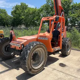 2017 SKYTRAK 8042 Forklift