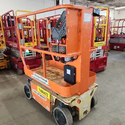 2014 JLG 1230ES Self-Propelled One-Person Lift