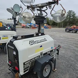 2017 Allmand NIGHT-LITE PRO Portable Light Tower