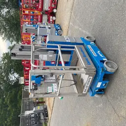 2017 Genie GR-20 Self-Propelled One-Person Lift