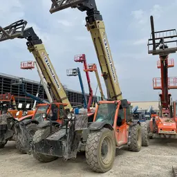 2018 JLG 1055 Forklift