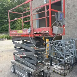 2018 Skyjack SJIII3219 Scissor Lift