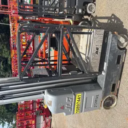 2019 JLG 20MVL Self-Propelled One-Person Lift