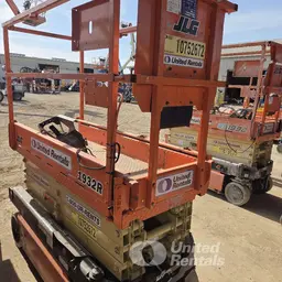 2018 JLG 1932R Scissor Lift