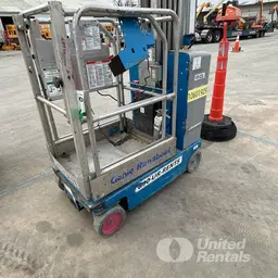 2017 Genie GR-20 Self-Propelled One-Person Lift