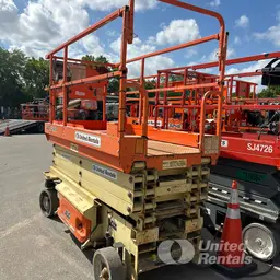2018 JLG 3246ES Scissor Lift