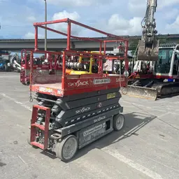 2018 Skyjack SJIII3226 Scissor Lift