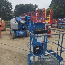 2015 Genie Z-40/23N RJ Articulating Boom Lift