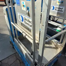 2016 Genie GR-20 Self-Propelled One-Person Lift