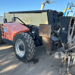 2016 JLG 1055 Forklift