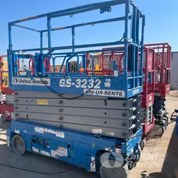 2018 Genie GS-3232 Scissor Lift