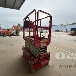 2019 MEC MICRO 19 Scissor Lift