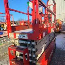 2017 MEC 2632SE Scissor Lift
