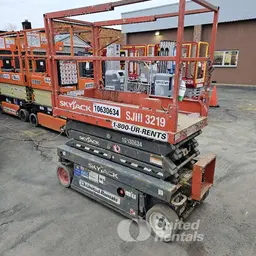 2017 Skyjack SJIII3219 Scissor Lift