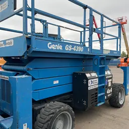 2017 Genie GS-4390 RT Rough Terrain Scissor Lift