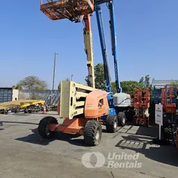 2017 JLG 450AJ Articulating Boom Lift