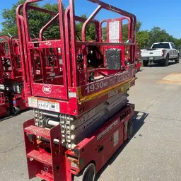 2017 MEC 1930SE Scissor Lift