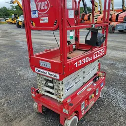 2018 MEC 1330SE Scissor Lift