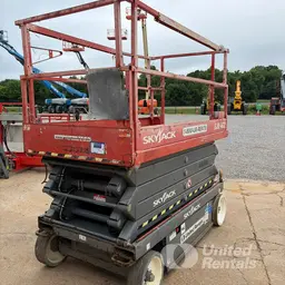 2017 Skyjack SJIII4632 Scissor Lift