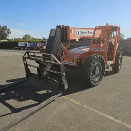 2017 SKYTRAK 6042 Forklift