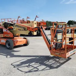 2016 JLG E450AJ Articulating Boom Lift