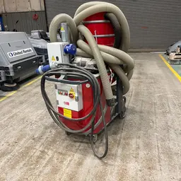 2021 Blastrac BDC-33 Vacuum