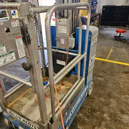 2019 Genie GR-20 Self-Propelled One-Person Lift