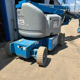2013 Genie Z-40/23N RJ Articulating Boom Lift