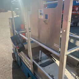 2016 Genie GR-20 Self-Propelled One-Person Lift