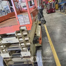 2017 JLG 3246ES Scissor Lift