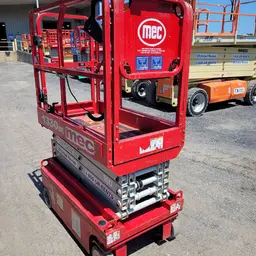 2016 MEC 1330SE Scissor Lift