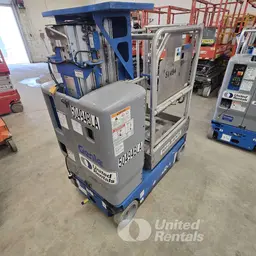 2017 Genie GR-15 Self-Propelled One-Person Lift
