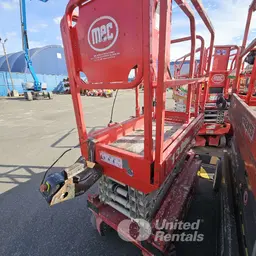 2016 MEC 1330SE Scissor Lift