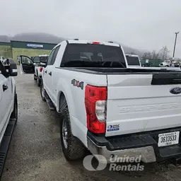 2022 Ford F250CREWXLG4WD Pickup Truck