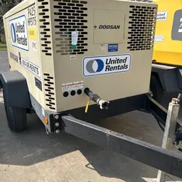 2021 Doosan P425/HP375WCUT4 Air Compressor